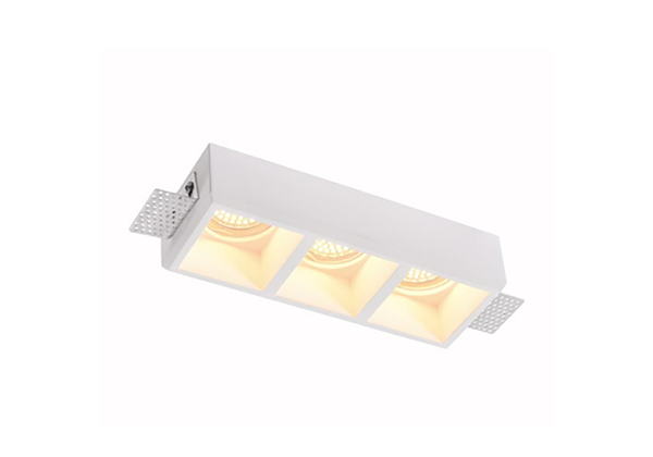 GC07008-VIVISOMALED-sqaure-type-triple-heads-ceiling-recessed-gypsum-paintable-plaster-spotlight-(1).png