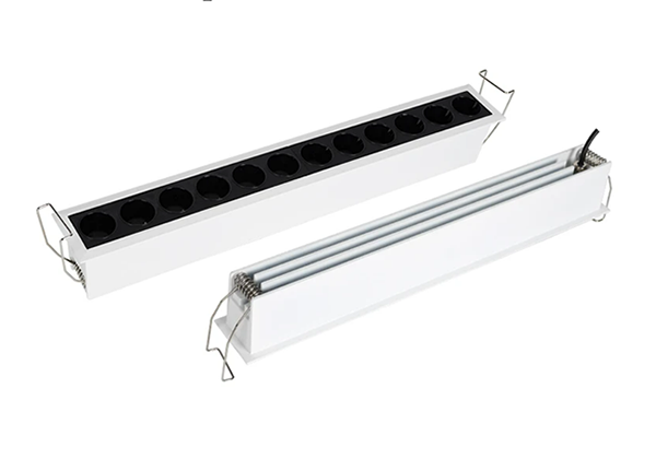 Recessed-linear-spot-light-with-12-spots.png